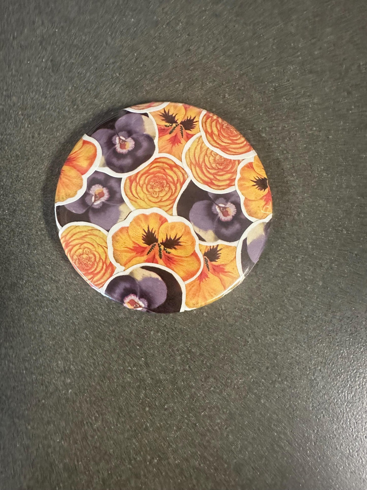 Vintage Flower Pin Set