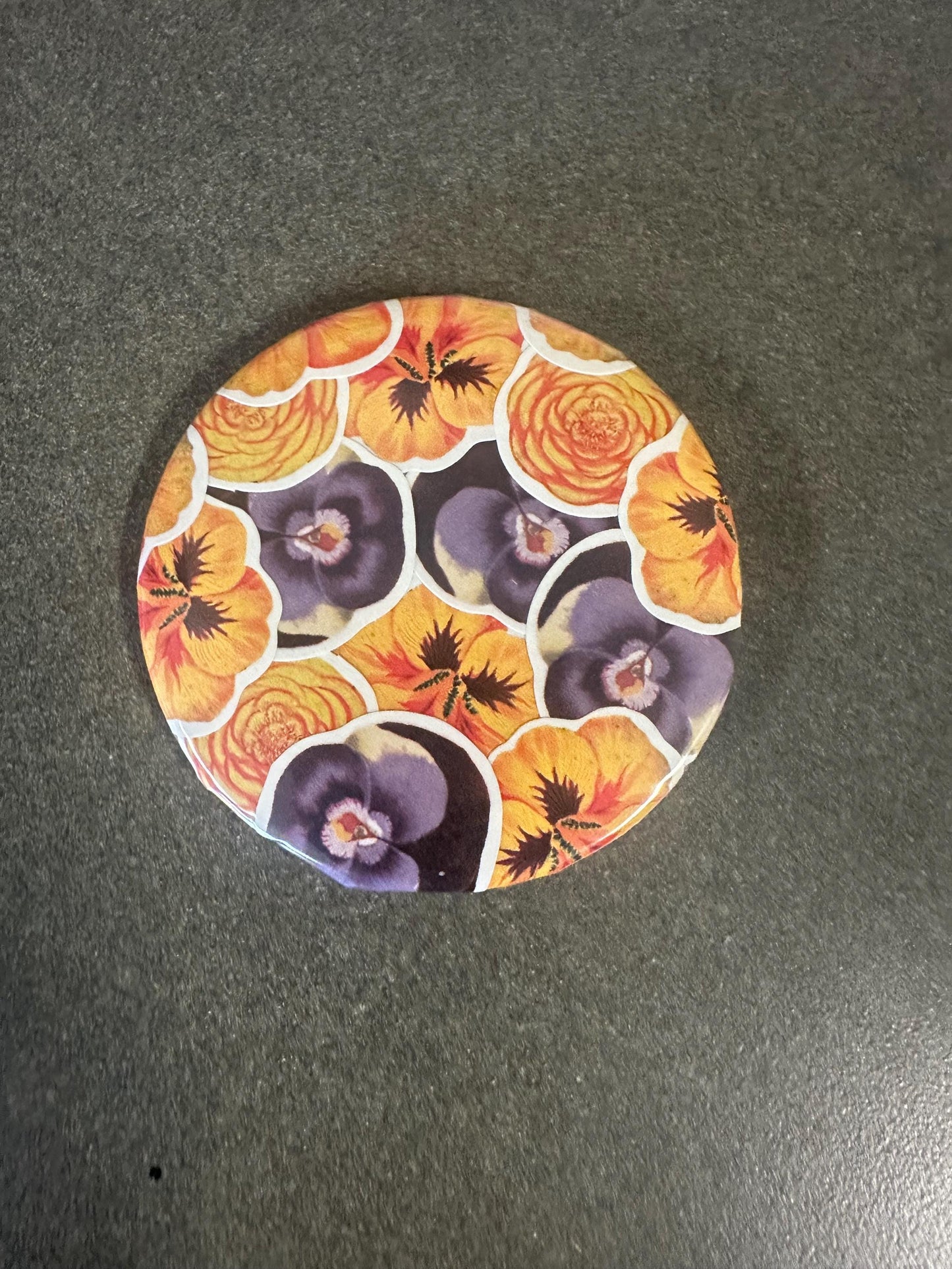 Vintage Flower Pin Set