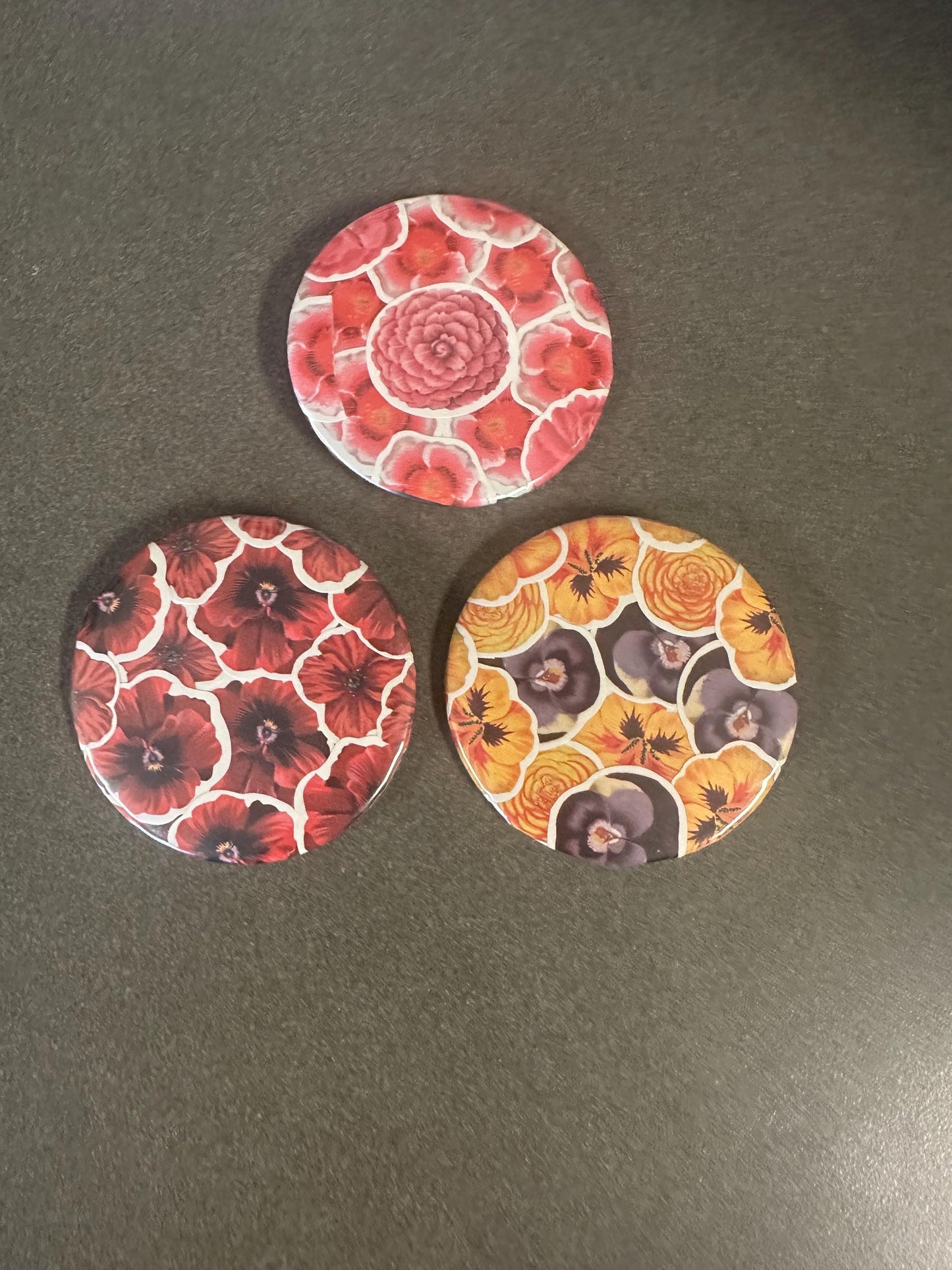 Vintage Flower Pin Set